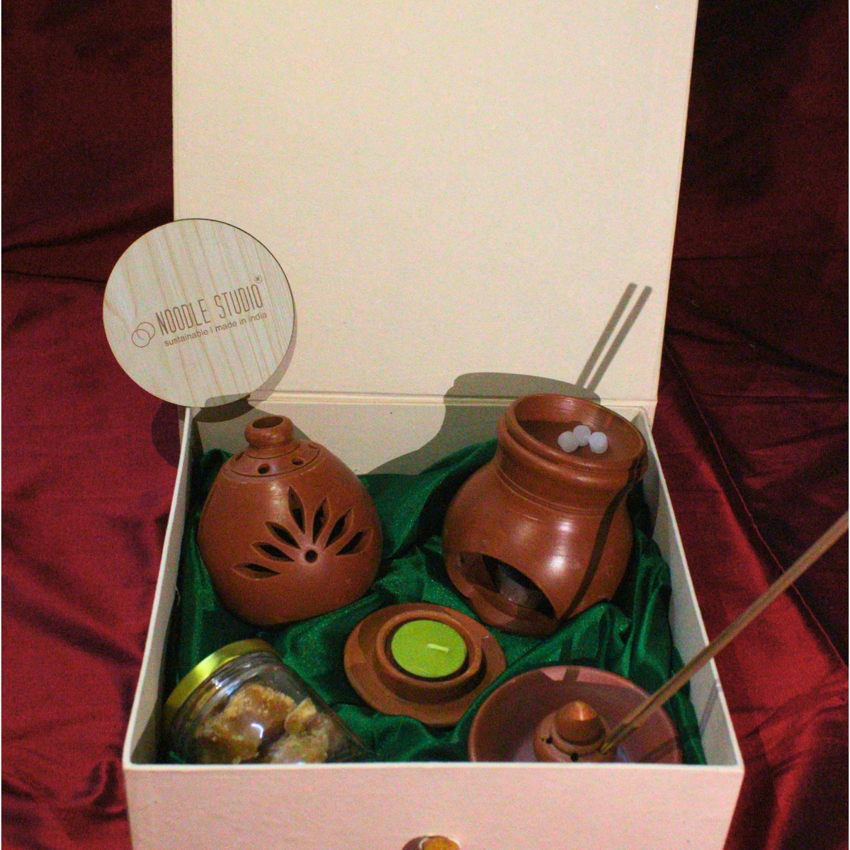 Mitti & Jyot-terracotta box Mitti & Jyot - Image 1